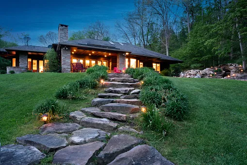 Green Outdoor Space House