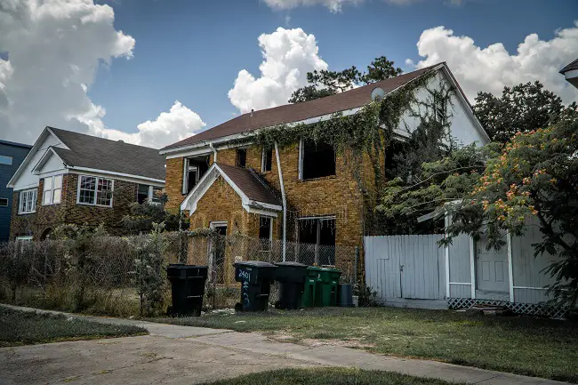 Sell fixer-upper house for cash